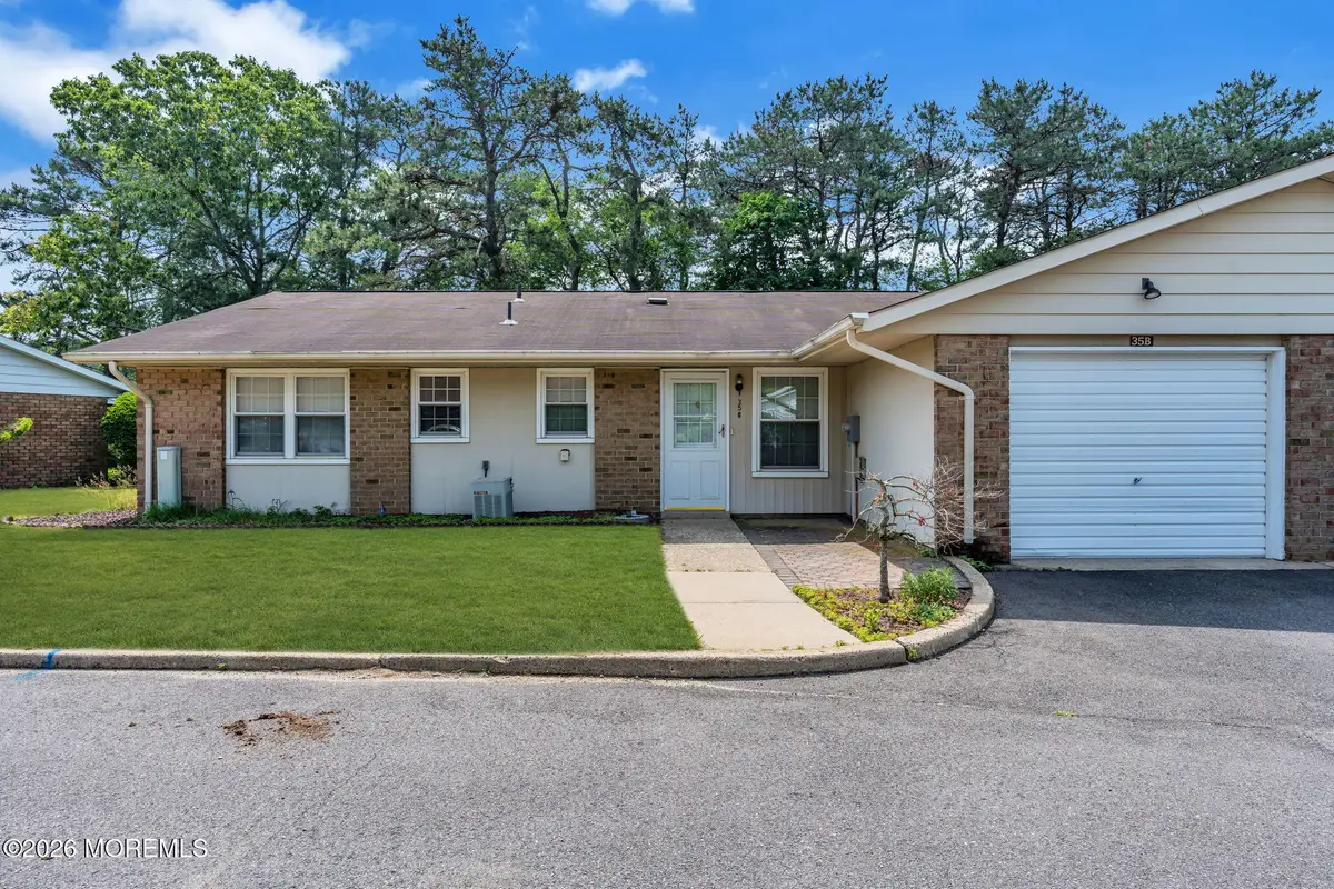 35B Gramercy Lane, Manchester, NJ 08759 - #1
