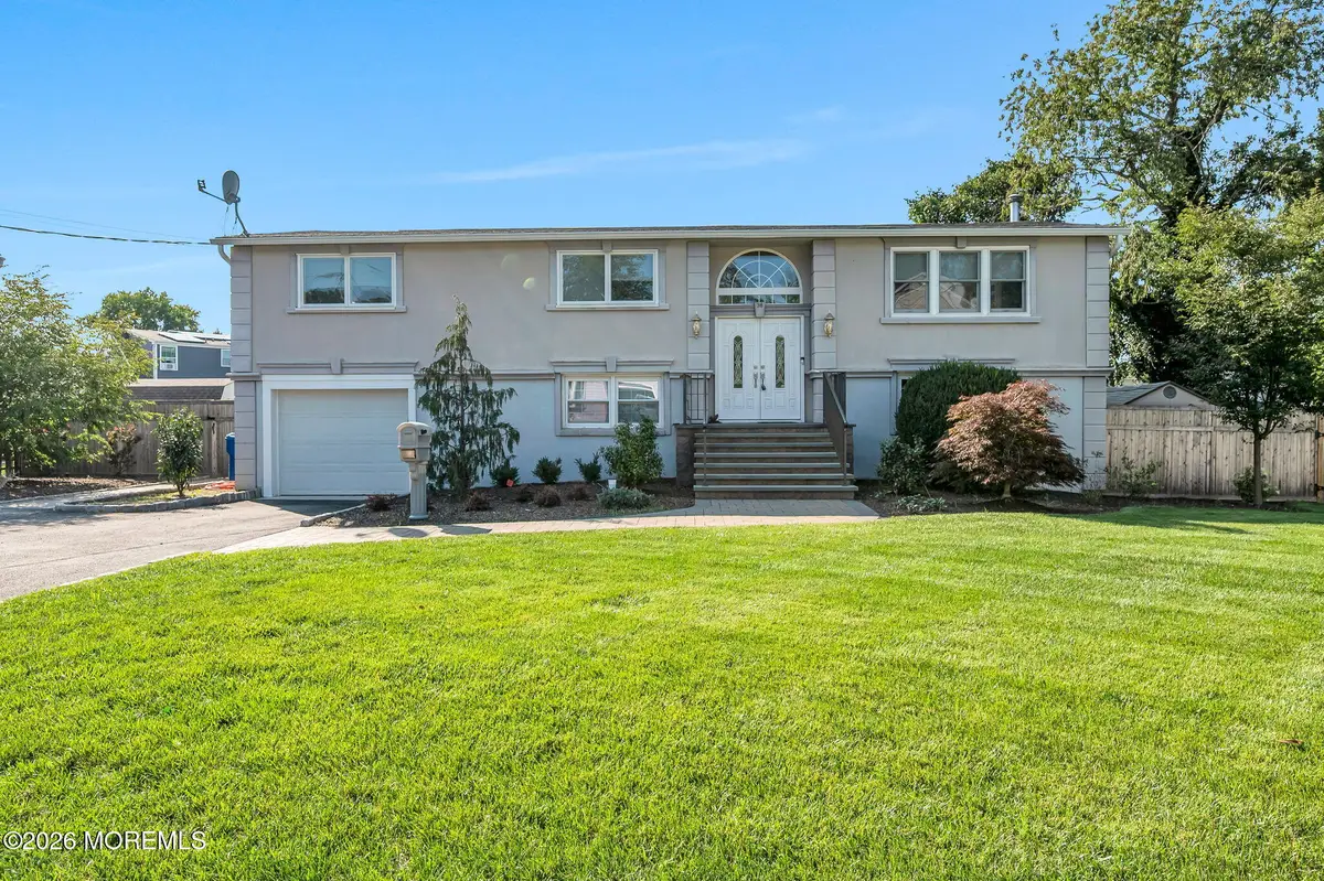 38 Illinois Avenue, Middletown, NJ 07748 - #1