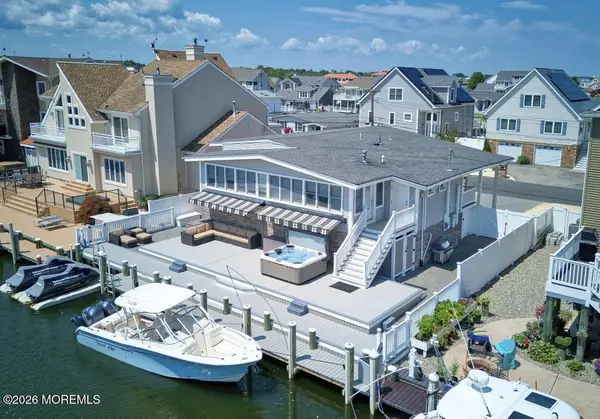 333 Maria Drive, Toms River, NJ 08753
