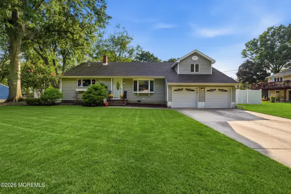 14 Lynn Drive, Ocean Twp, NJ 07712