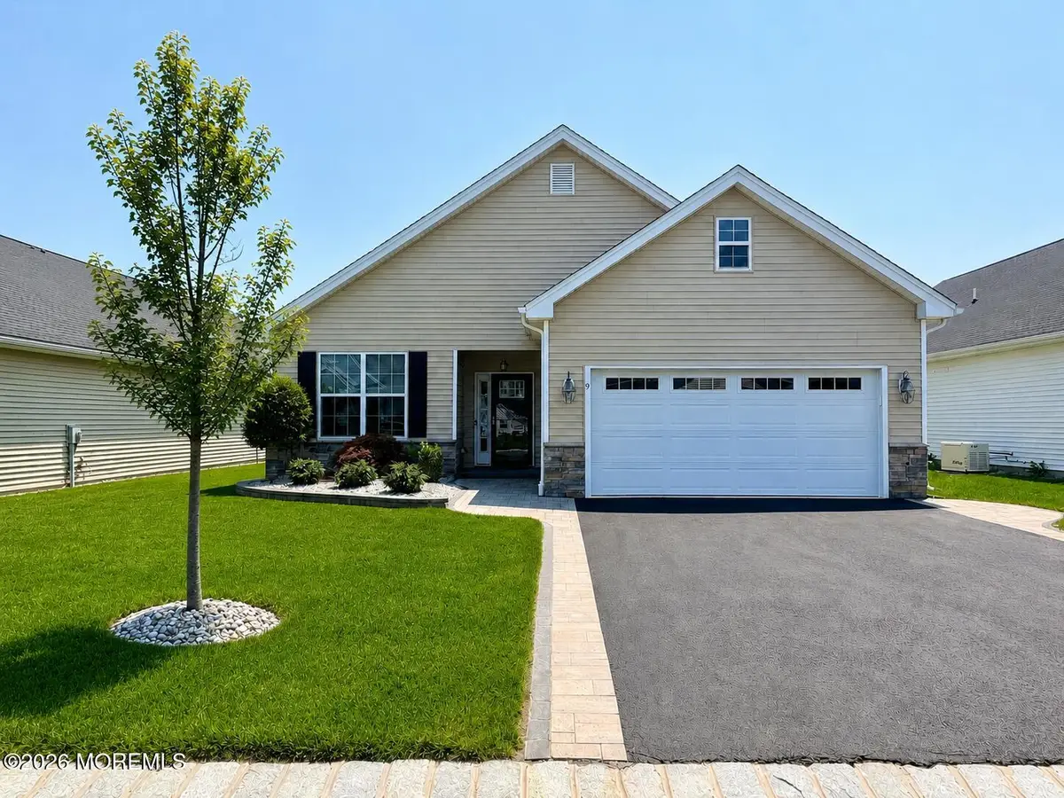 9 Emerald Road, New Egypt, NJ 08533 - #1