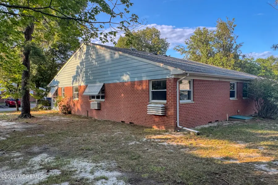 2 Lexington Drive #B, Whiting, NJ 08759 - #3