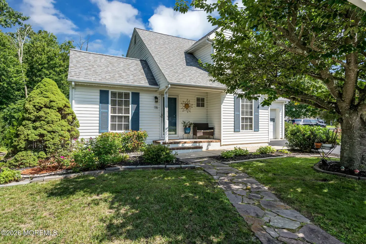 16 Shelli Terrace, Barnegat, NJ 08005 - #1