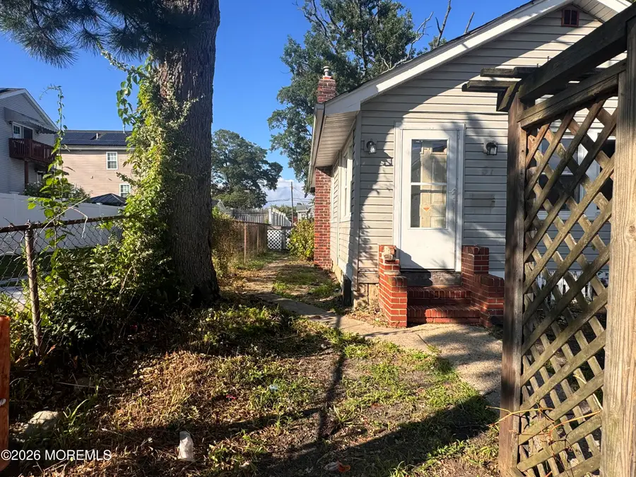 57 Lakewood Avenue, Keansburg, NJ 07734 - #3