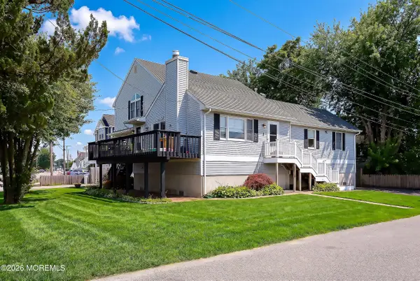 1 Holly Acres Drive, Brick, NJ 08723