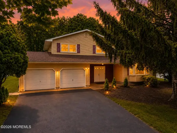 4 Alexander Road, East Brunswick, NJ 08816