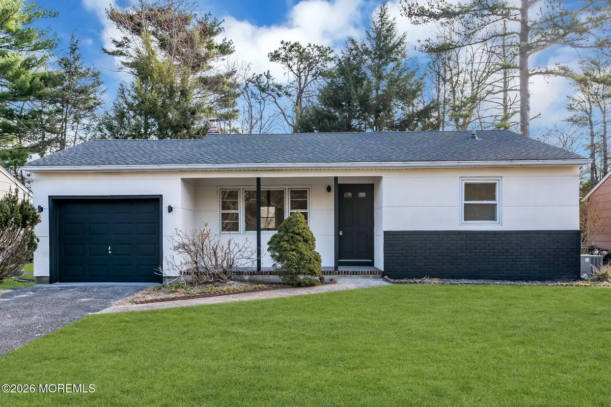 6 Stanford Drive, Toms River, NJ 08757 - #1