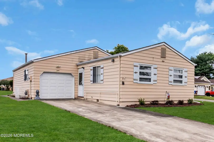 12 Aztec Court, Toms River, NJ 08757 - #2