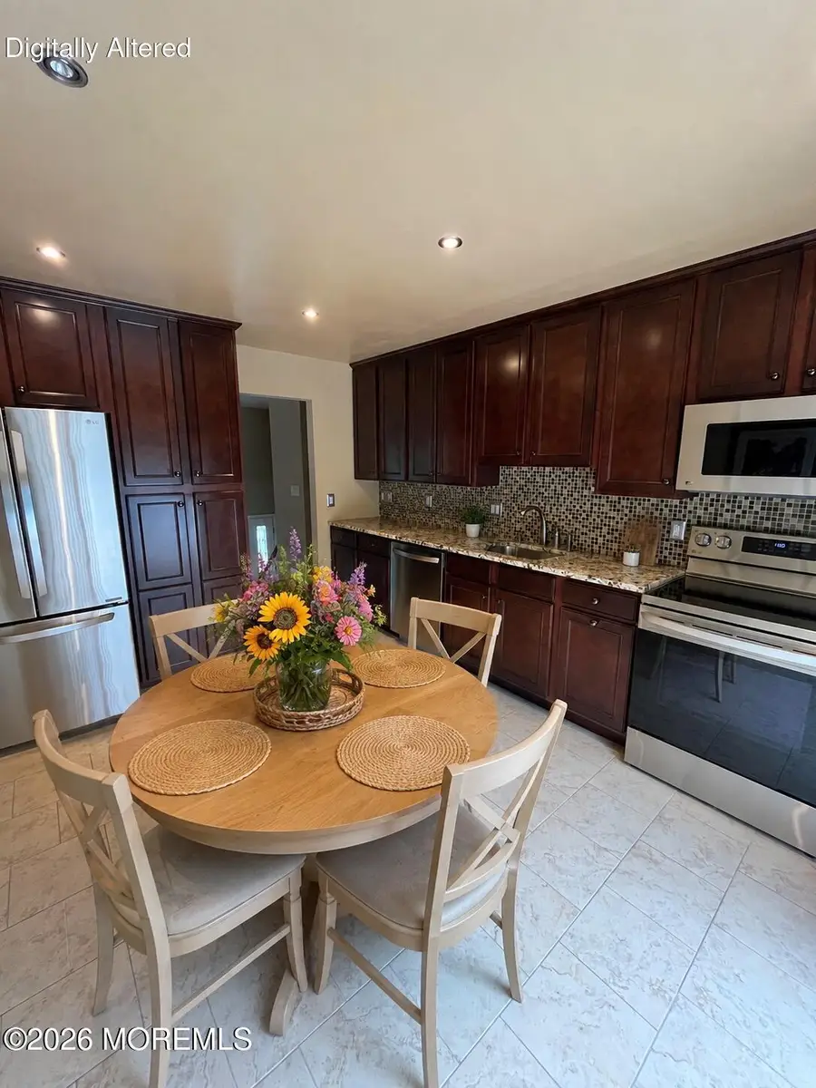 514 Oakview Drive, Toms River, NJ 08753 - #3