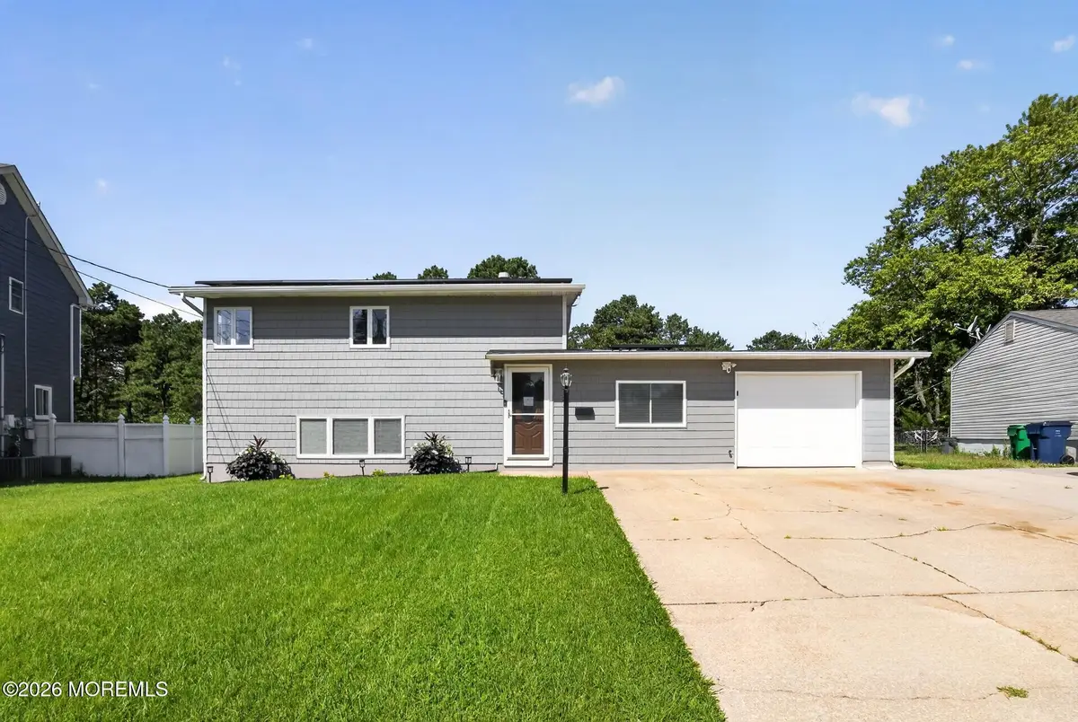 517 Alfred Road, Toms River, NJ 08757 - #1