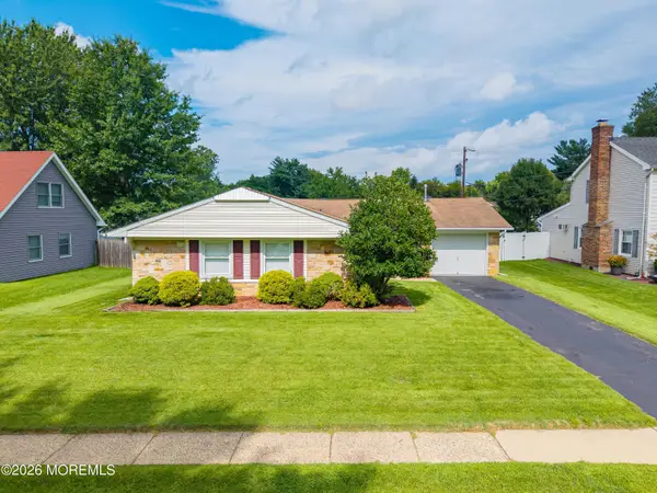 164 Idlebrook Lane, Matawan, NJ 07747