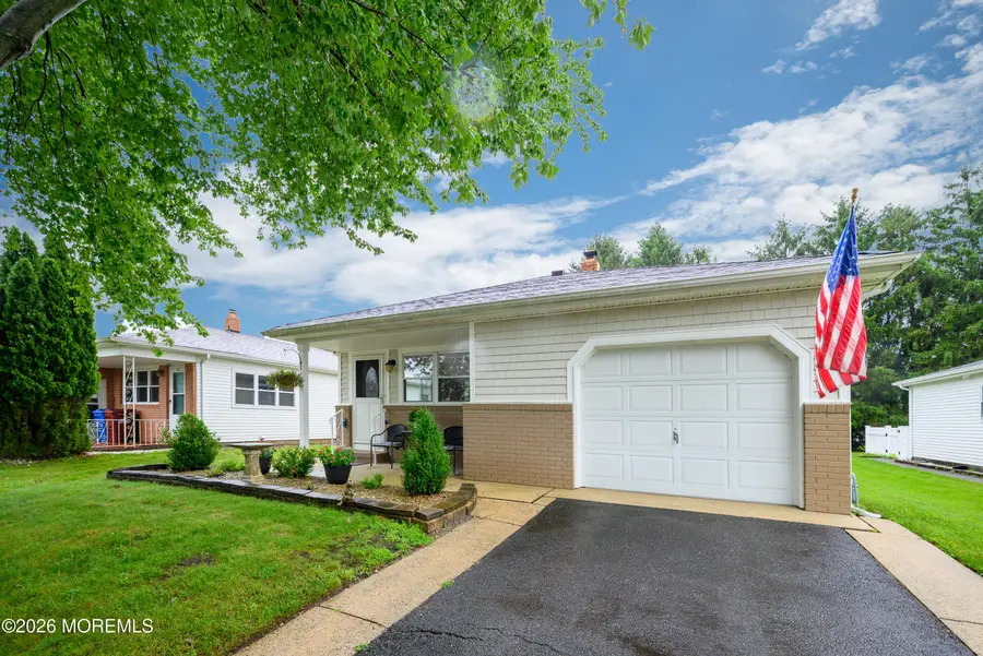9 Pavilion Street, Toms River, NJ 08757 - #2