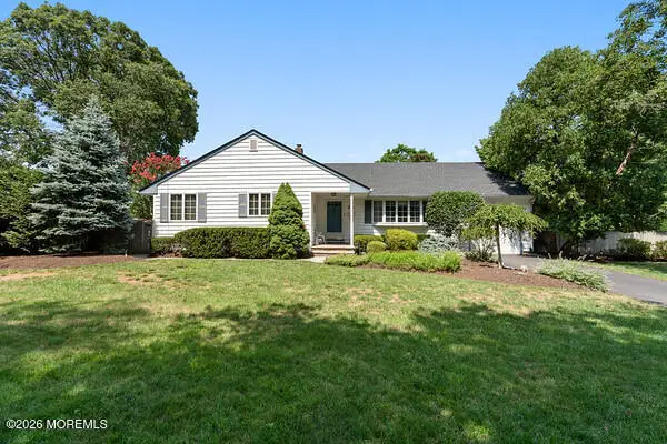 31 Circle Place, Lincroft, NJ 07738