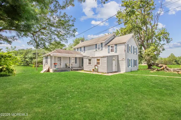33 Allens Road, Robbinsville, NJ 08691