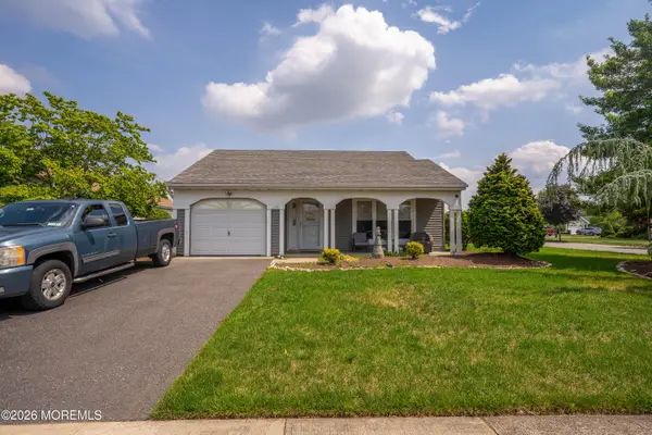 179 Buckingham Drive, Manchester, NJ 08759