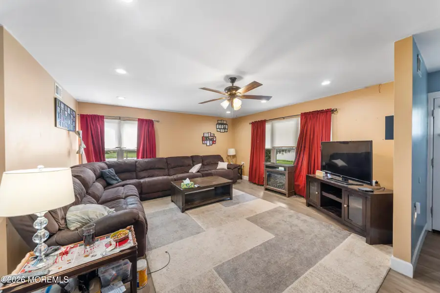 179 Buckingham Drive, Manchester, NJ 08759 - #3