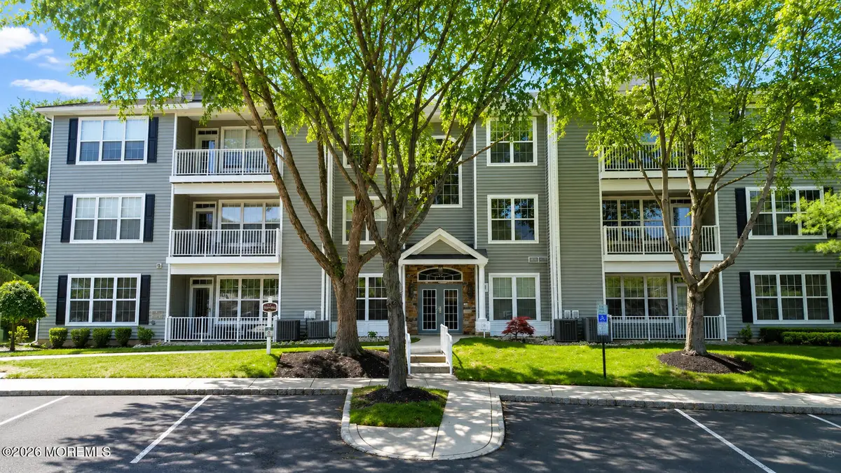 604 St Andrews Place, Manalapan, NJ 07726 - #1
