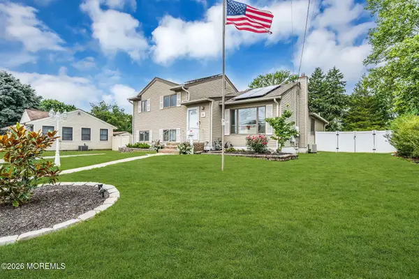 5 Forsgate Drive, Freehold, NJ 07728