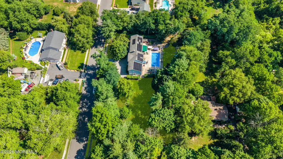 4 Crestview Court, Farmingdale, NJ 07727 - #2