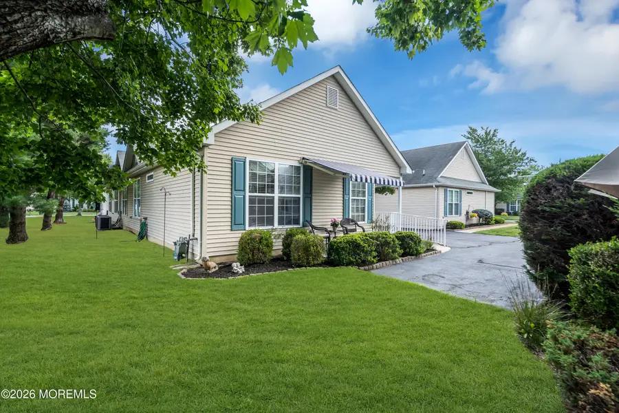 8 Fennel Court, Whiting, NJ 08759 - #3