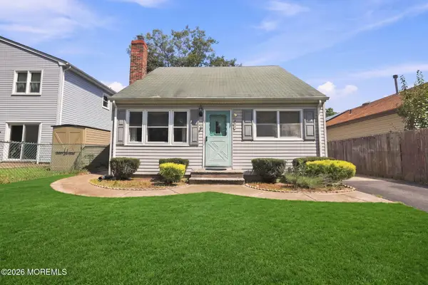 2138 Schoeberlein Avenue, Toms River, NJ 08753