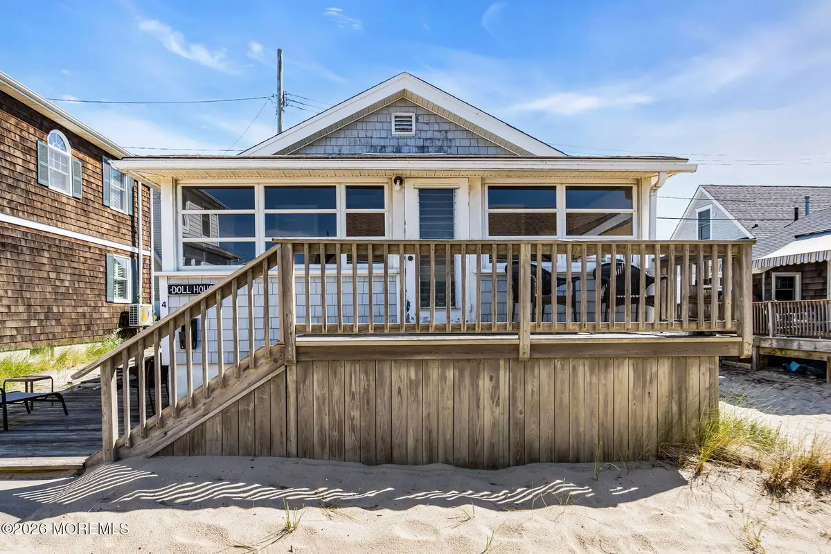 4 Bowling Green, Point Pleasant Beach, NJ 08742 - #1