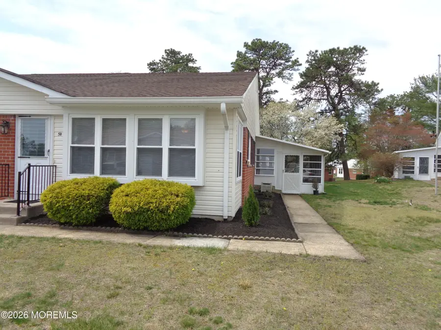 5 B Mohawk Court, Whiting, NJ 08759 - #2