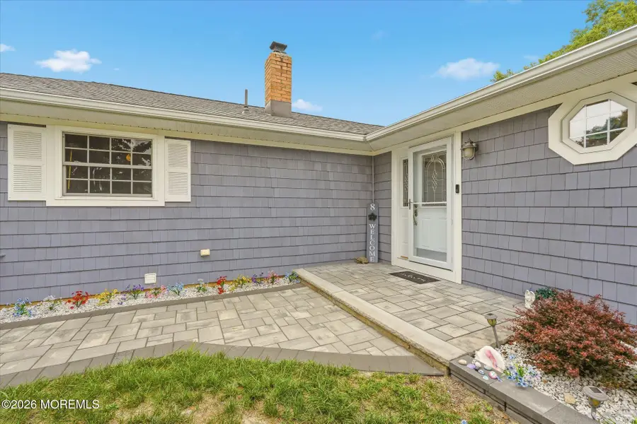 8 Seville Place, Toms River, NJ 08757 - #3