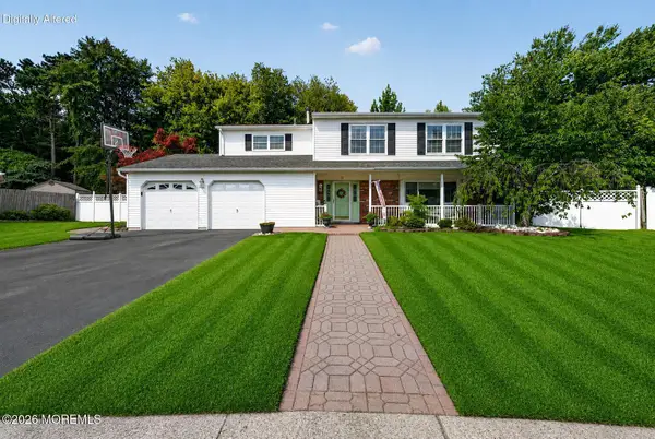 18 Cidermill Court, Howell, NJ 07731