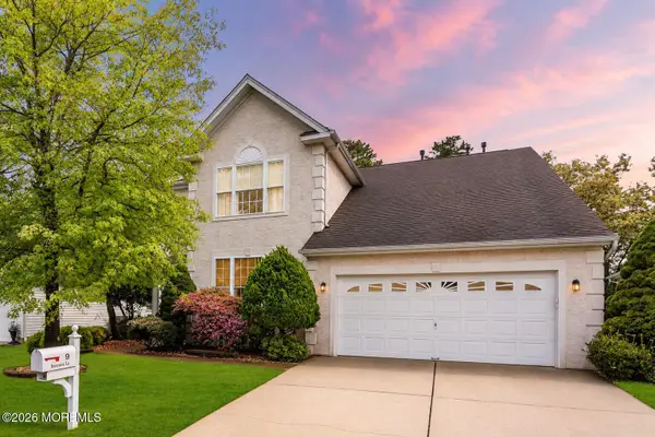 9 Inverness Lane, Jackson, NJ 08527