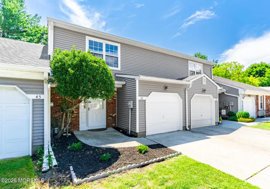 47 Oak Lane, Eatontown, NJ 07724 - #2