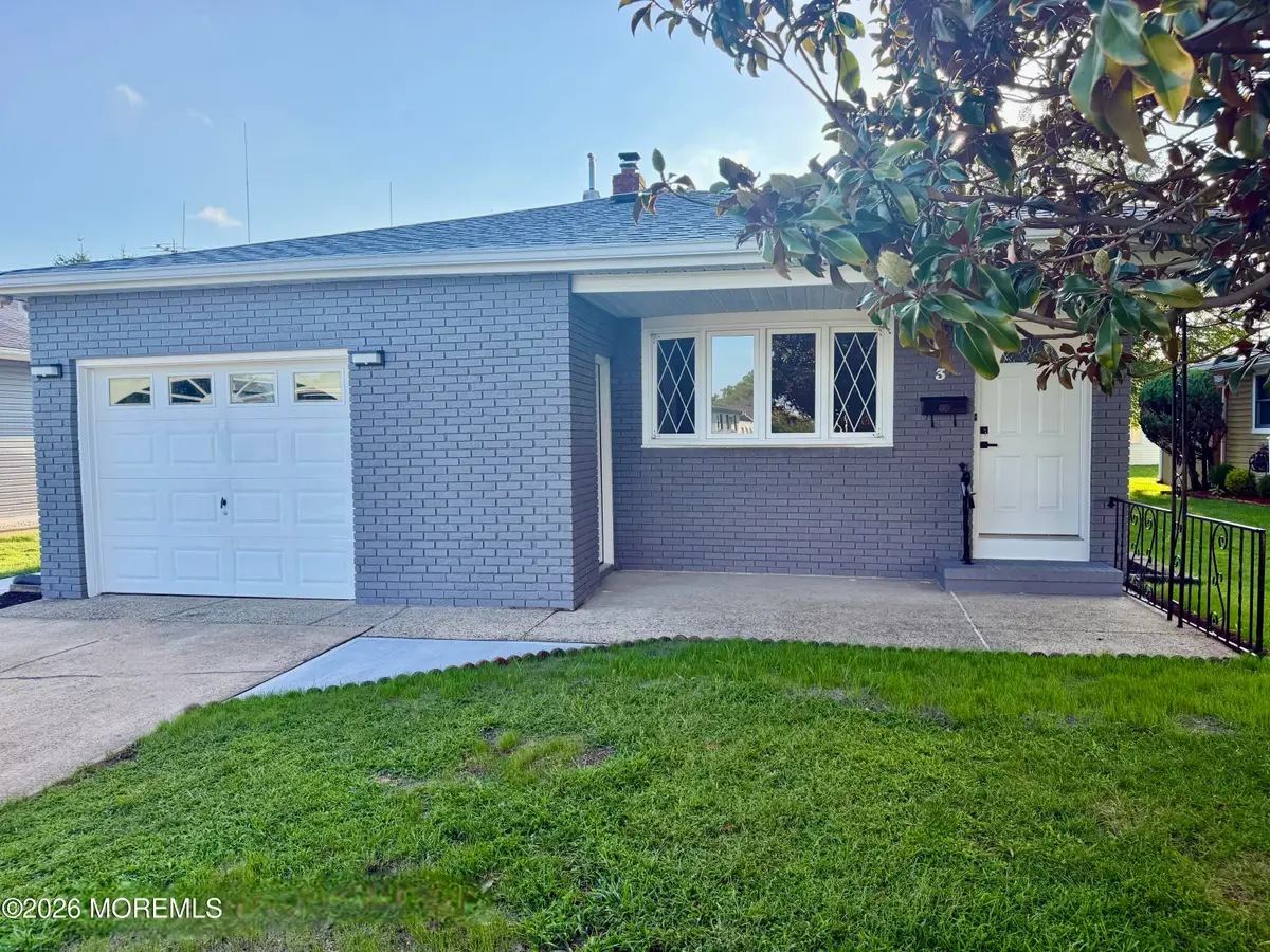 3 Montego Street, Toms River, NJ 08757 - #1