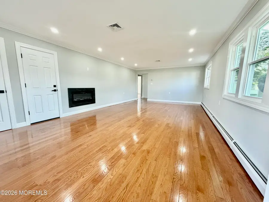 3 Montego Street, Toms River, NJ 08757 - #3