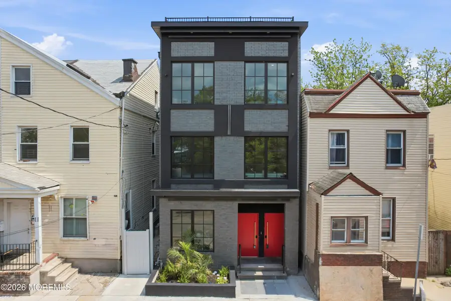 9 Minerva Street #1, Jersey City, NJ 07304 - #3