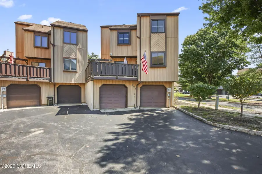242 Silver Lane, Old Bridge, NJ 08857 - #3