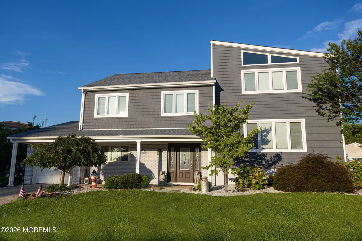 18 Robinhood Drive, Parlin, NJ 08859 - #1