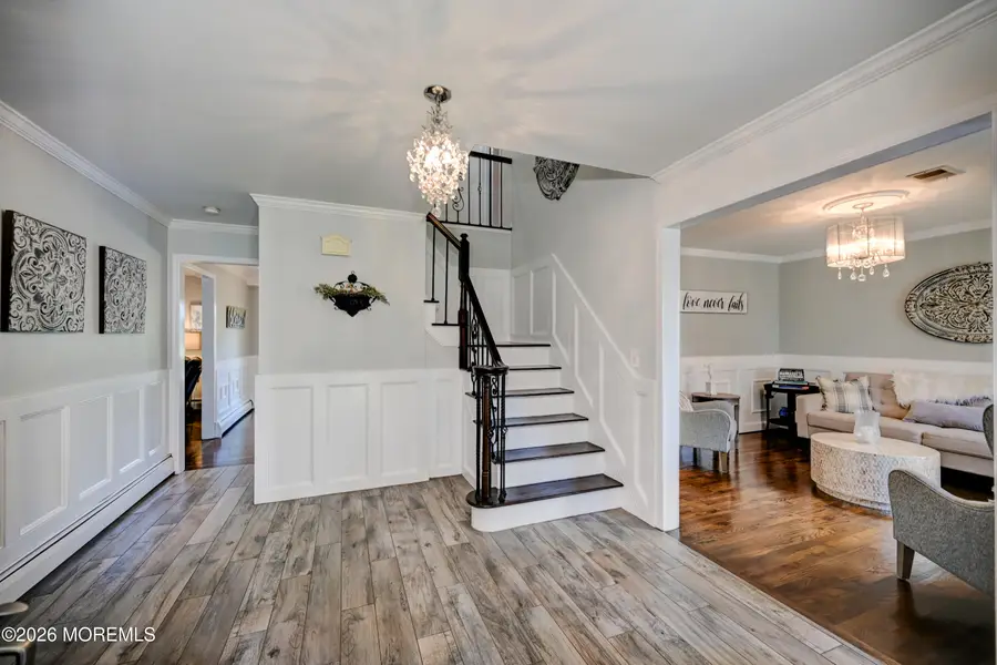 6 Jefferson Court, Freehold, NJ 07728 - #3