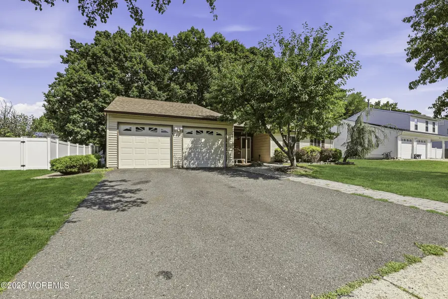 18 Snowdrift Lane, Howell, NJ 07731 - #2