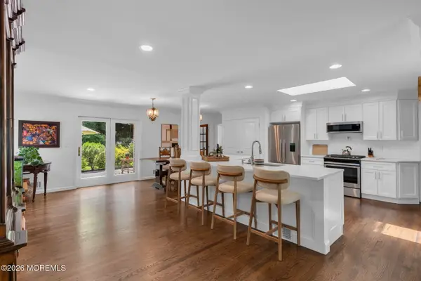 26 Iler Drive, Middletown, NJ 07748