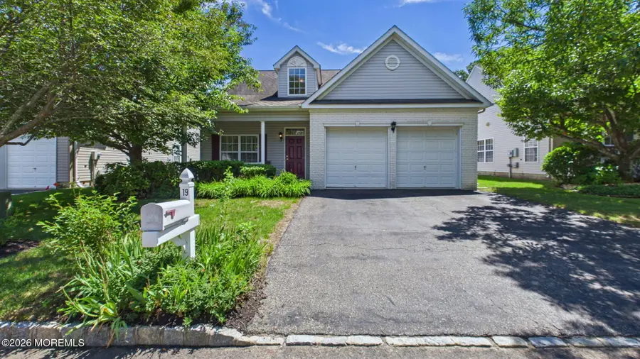 19 Appleby Drive, Helmetta, NJ 08828 - #2