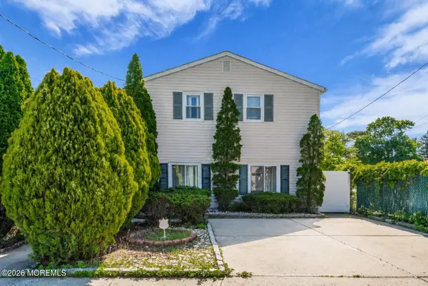 12 Jacobson Street, Sayreville, NJ 08872