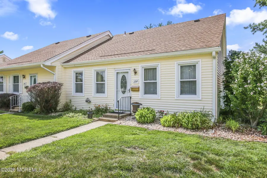 29 Plaza De Las Flores #F, Freehold, NJ 07728 - #2