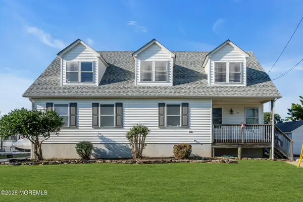 77 Baltic Avenue, Waretown, NJ 08758