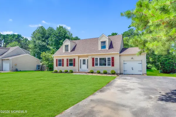 458 Woodhaven Boulevard, Bayville, NJ 08721