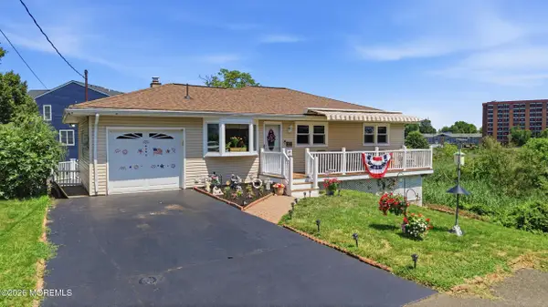 27 First Street, Keyport, NJ 07735
