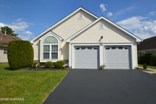 3341 Deep River Lane, Toms River, NJ 08755