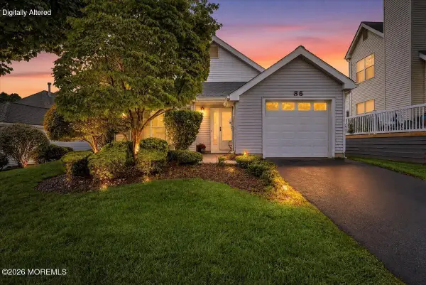 86 Almond Road, Freehold, NJ 07728