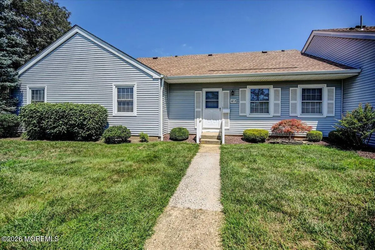 42 Piazza Correale #B, Freehold, NJ 07728 - #1