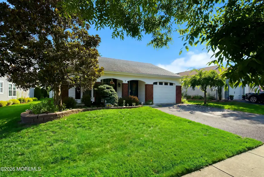 8 Weybridge Place, Manchester, NJ 08759 - #2