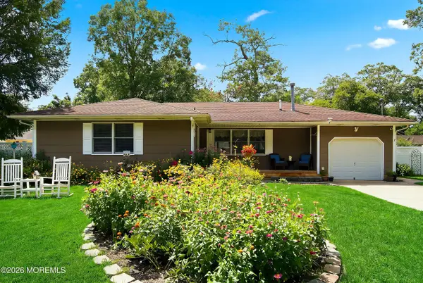 2215 Longwood Drive, Forked River, NJ 08731